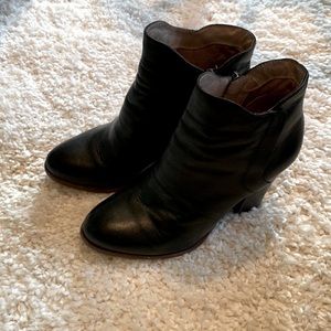 Women’s boots
